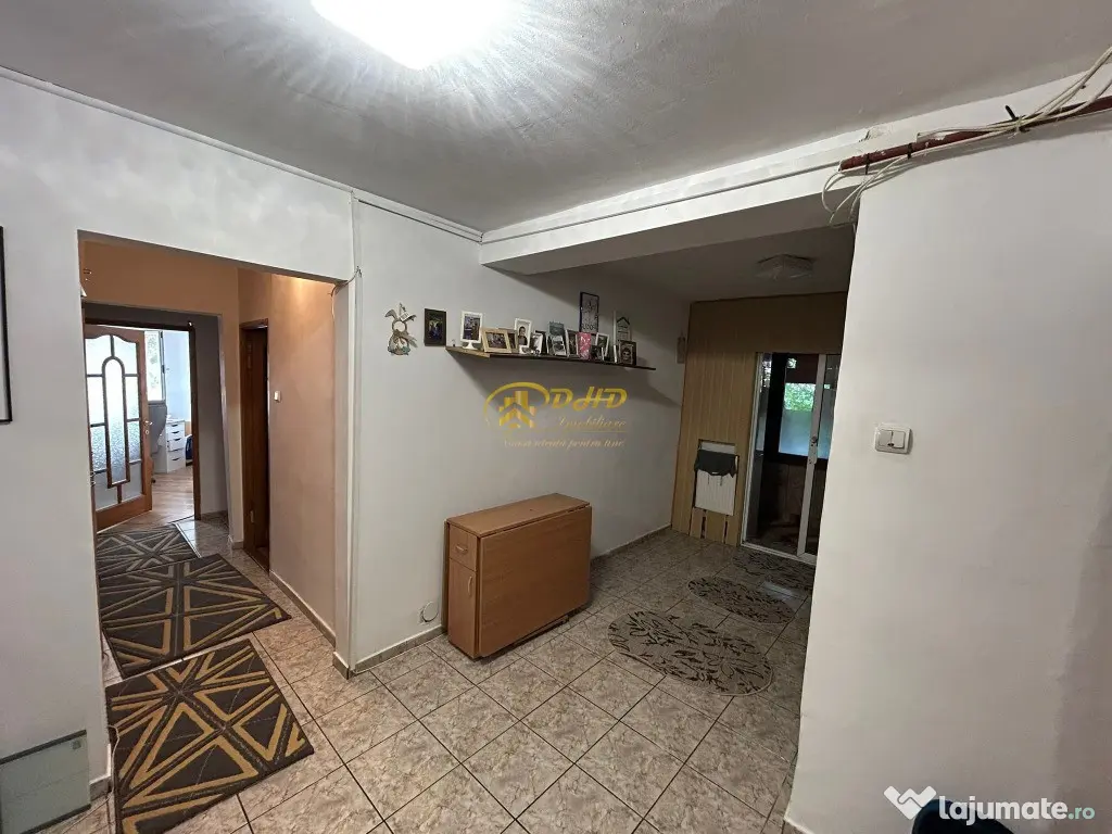 Apartament 3 camere - Canta