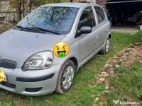 Toyota yaris fabricație 2oo5 