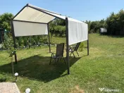 Pavilion, otel/poliester, 300 x 300 cm, H 280 cm