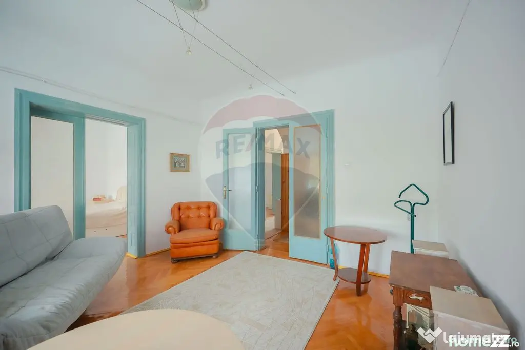 Casă cu teren 360 mp, central, zona Bd. Dacia, Canonicil...