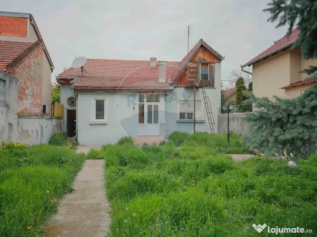 Casă cu teren 360 mp, central, zona Bd. Dacia, Canonicil...