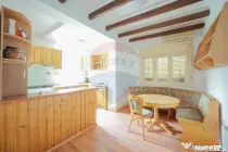 Casă cu teren 360 mp, central, zona Bd. Dacia, Canonicil...