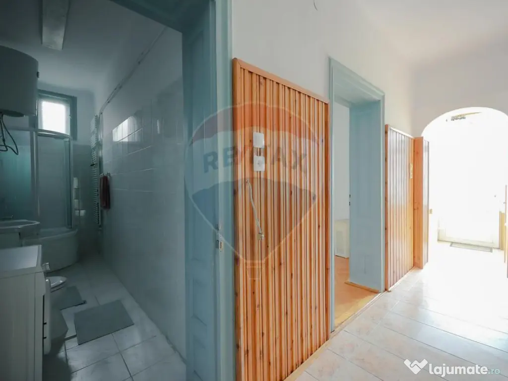 Casă cu teren 360 mp, central, zona Bd. Dacia, Canonicil...