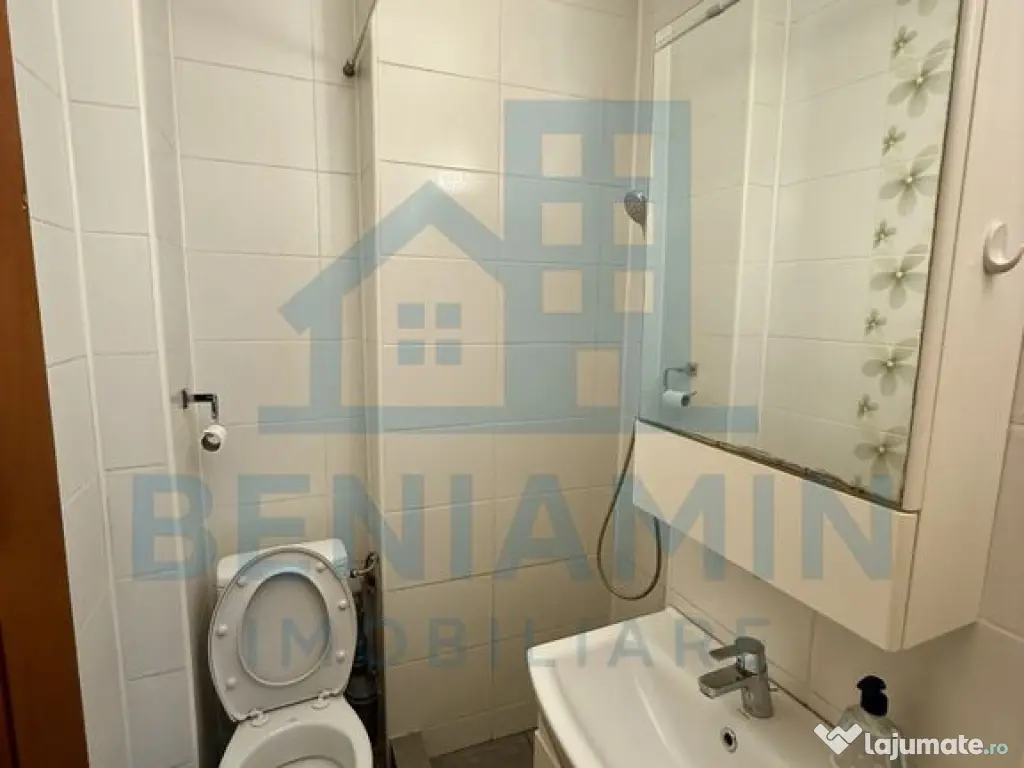 3 camere decomandat parter centrala 95mp Piata Centrala -...