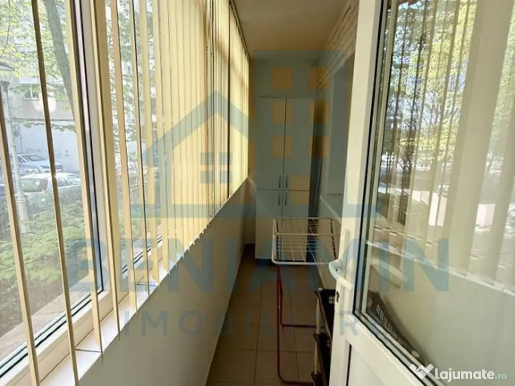 3 camere decomandat parter centrala 95mp Piata Centrala -...