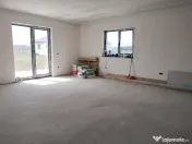 Casa individuala, 4 camere, curte proprie - Tarlungeni 