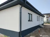 Casa individuala, 4 camere, curte proprie - Tarlungeni 