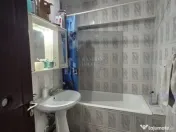 Apartament 104mp-utili 2bai centrala -an 1985 -Bd. Chisin... 