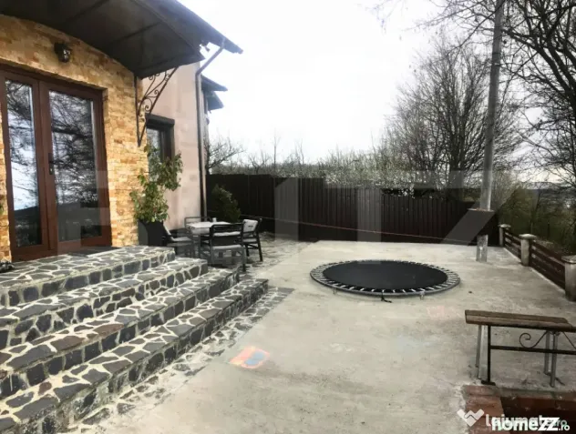 ???? Casă premium cu panoramă asupra orașului – garaj d - Moreni (Dambovita)