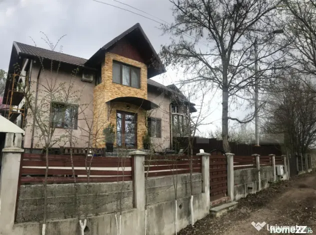 ???? Casă premium cu panoramă asupra orașului – garaj d - Moreni (Dambovita)