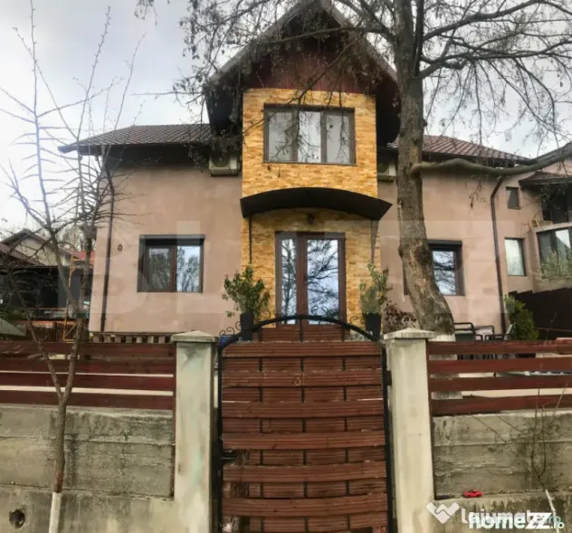 ???? Casă premium cu panoramă asupra orașului – garaj d - Moreni (Dambovita)