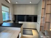 Apartament 2 camere, modern, parcare, zona Centrala 