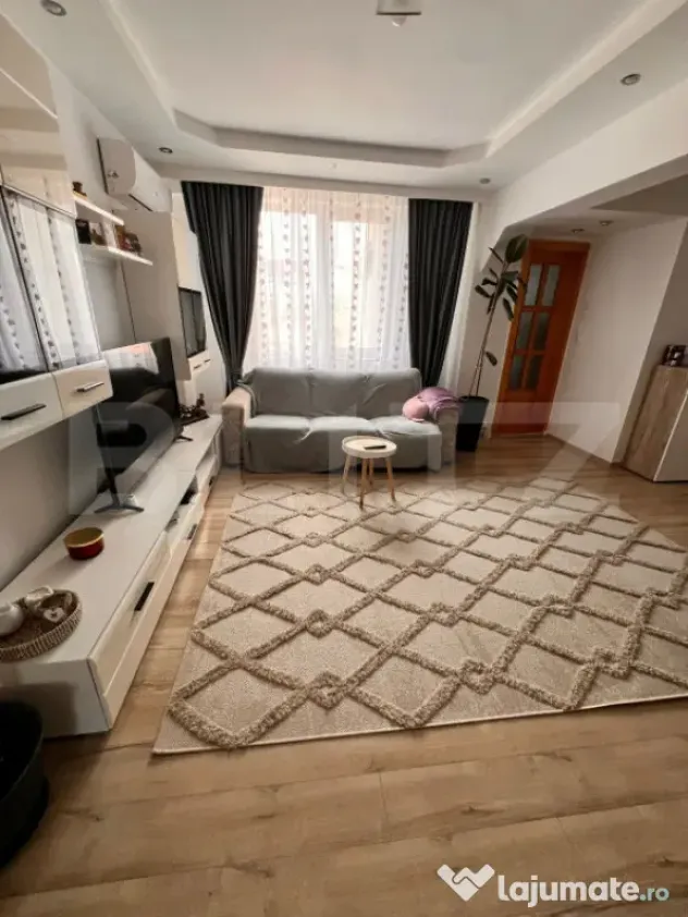 Apartament 4 camere-ultracentral-Libertatii