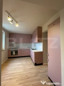 Apartament cu 3 camere, decomandat, 80 mp, zona Cloșca