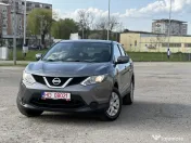 Nissan Qashqai 2 WD*benzina*navigatie*factura+fiscal*nr.rosii*af.2015 