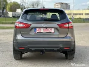 Nissan Qashqai 2 WD*benzina*navigatie*factura+fiscal*nr.rosii*af.2015 