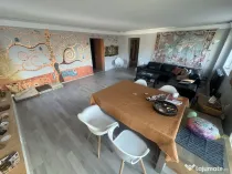 Apartament 4 camere transformat in 3 zona Capitol cu Cent...