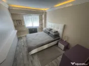 Apartament 4 camere transformat in 3 zona Capitol cu Cent... 