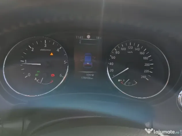 Nissan qashqai 2016 luna 5