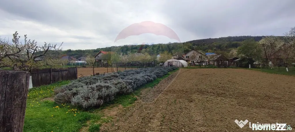 Casă de vânzare în Gârdani