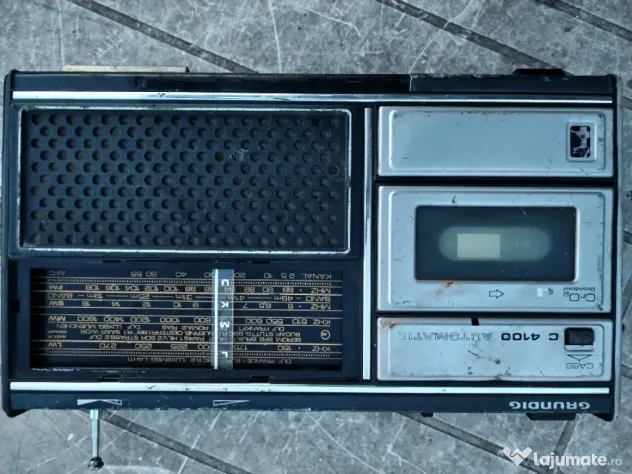 Radio casetofon grundig c 4100 piese