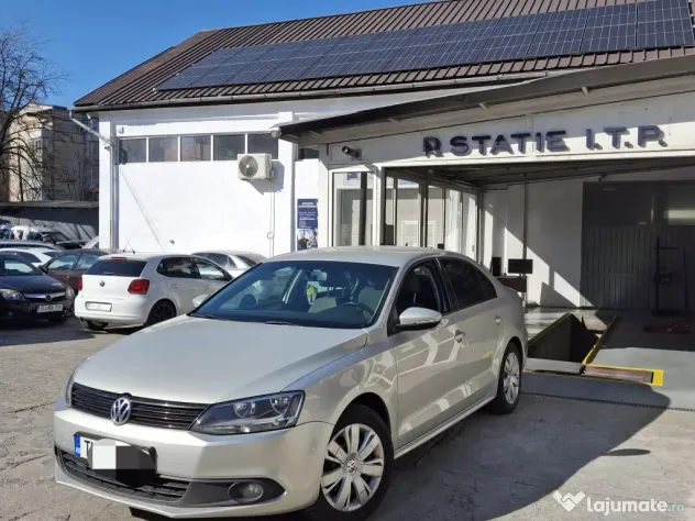 VW Jetta, An 2011, 1,6 TDI, E5, manuala