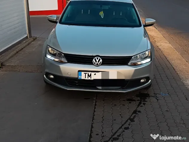 VW Jetta, An 2011, 1,6 TDI, E5, manuala
