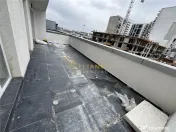 Apt 2 camere cu terasa Bulevardul Metalurgiei 