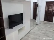 Dristor etaj 5 semidecomandat la metrou 