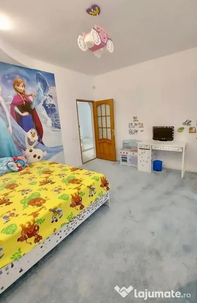 Vila 7camere/(348util,500teren,119ampr.)mp/5min.metrouAp....