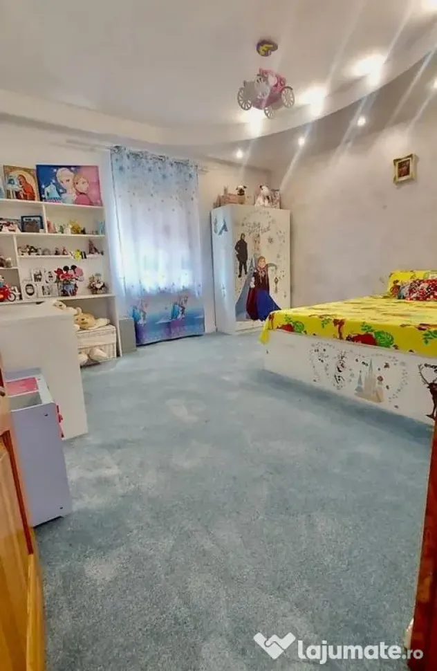 Vila 7camere/(348util,500teren,119ampr.)mp/5min.metrouAp....