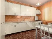 Casa spațioasă cu vedere la Lacul Grivița | 5 dormitoare 