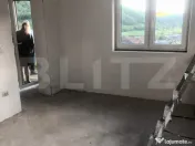CASA DE VANZARE IN VIILE DEJULUI SEMIFINISATA 