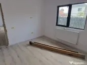 Casa parter plus mansarda zona Primarie-Biserica veche. 