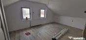 Casa parter plus mansarda zona Primarie-Biserica veche. 