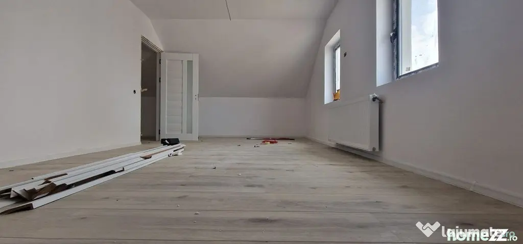 Casa parter plus mansarda zona Primarie-Biserica veche. - Lumina (Constanta)