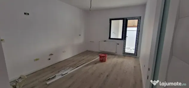 Casa parter plus mansarda zona Primarie-Biserica veche.