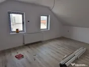 Casa parter plus mansarda zona Primarie-Biserica veche. 