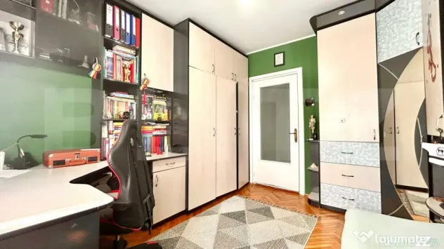 Apartament 3 dormitoare, 69.34 mp, zona Nufărul - Oradea (Bihor)