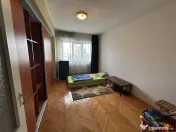 Apartament cu 4 camere de , zona Teatru 