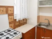 2 camere, 46 mp – ideal renovare, compartimentare practic? 