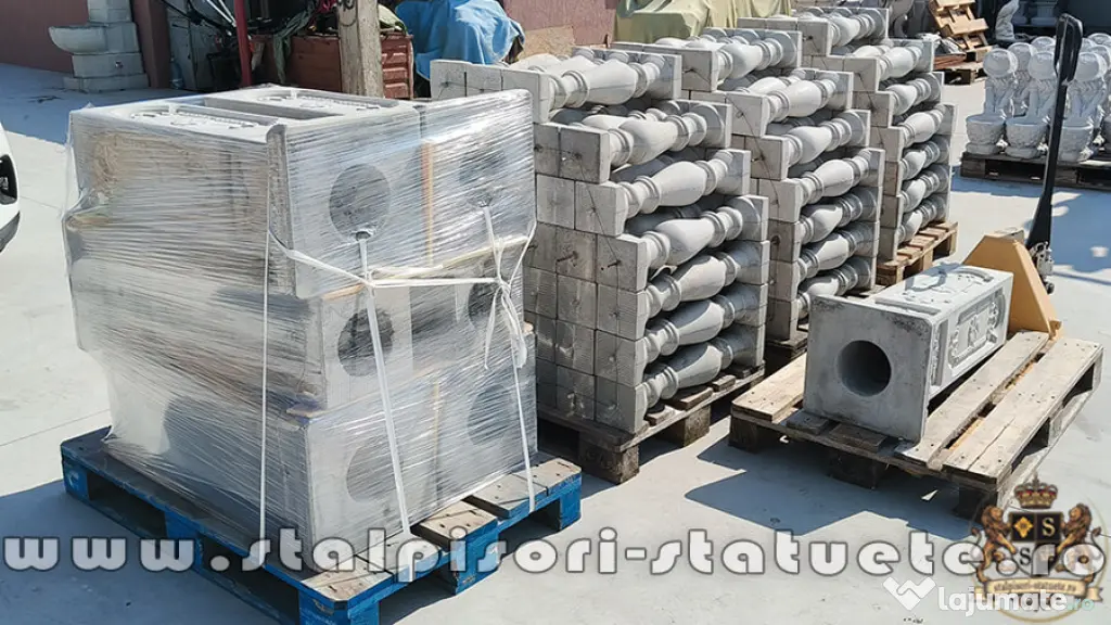 Stâlpișori, baluștri, popici, mosoare, din beton, model B2.