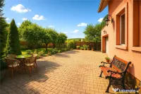 Casa nordica luminoasa, gata de mutat, garaj cald,spatiu de 