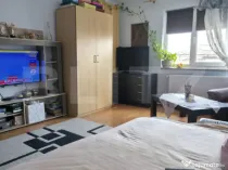 Apartament 3 camere, decomandat 64 mp, 1 Mai - Insula