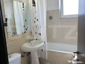 Apartament 3 camere, decomandat 64 mp, 1 Mai - Insula 