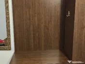 Vând mobilier hol
