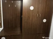 Vând mobilier hol