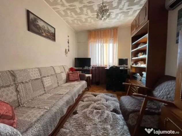 Apartament 4 camere, decomandat, zona Pacurari - Esplanada,