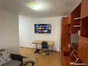 Garsoniera de inchiriat blocul Onix 