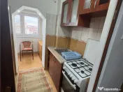 Garsoniera de inchiriat blocul Onix 